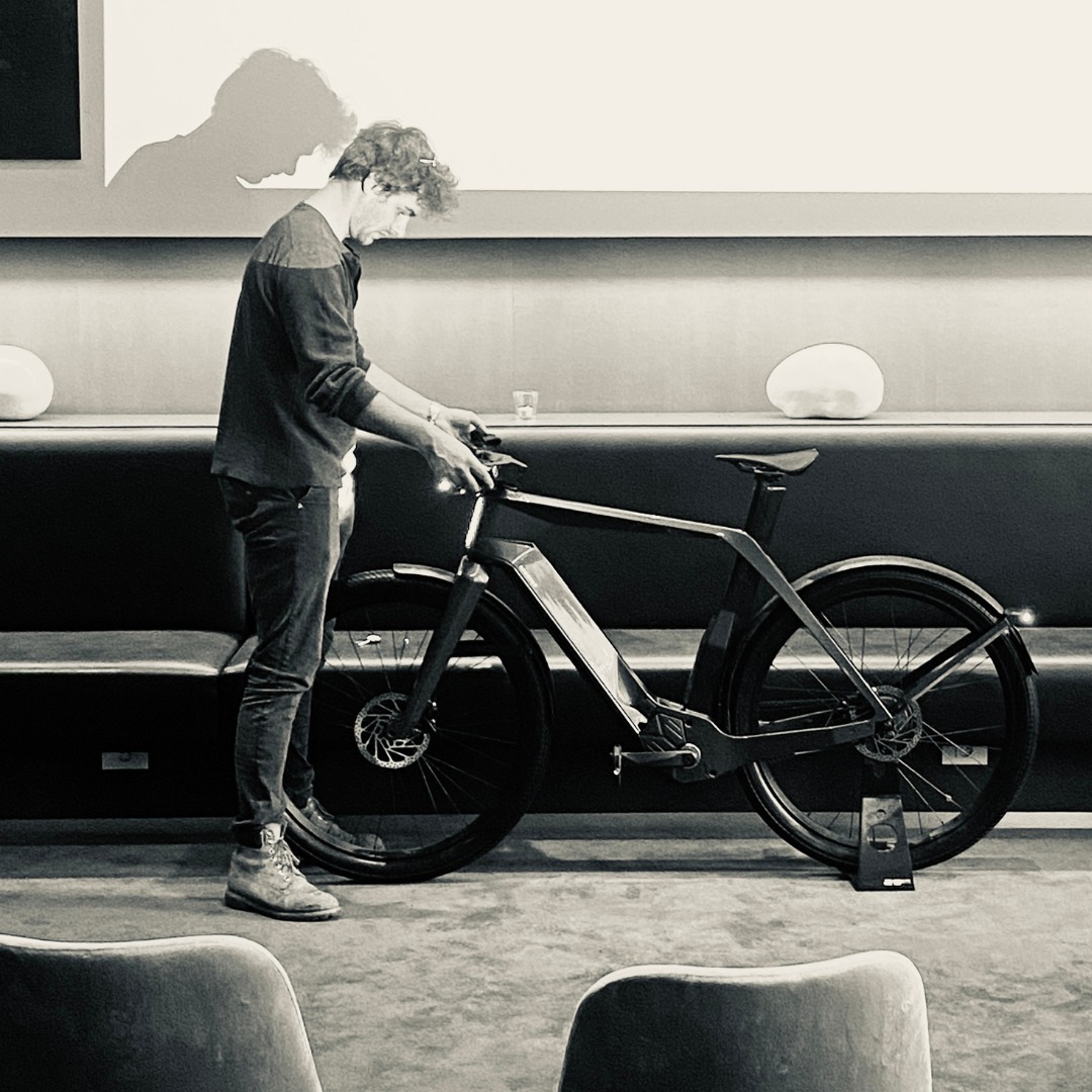 Maarten Baert met Specter prototype